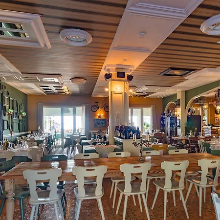 马克西米利安酒店 酒店